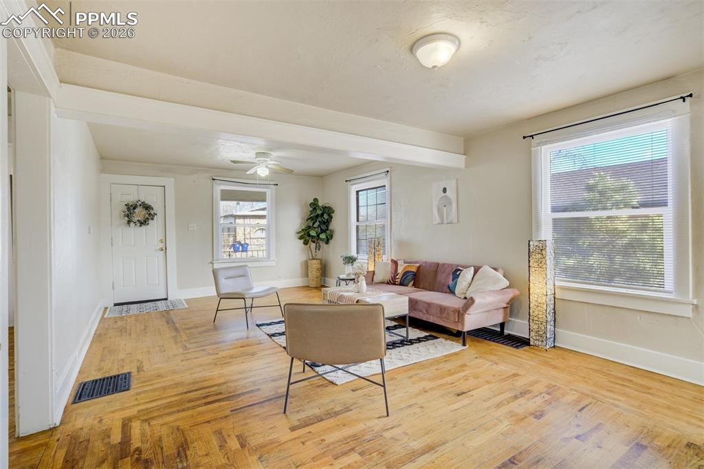 Image 6 of 37: Living Room