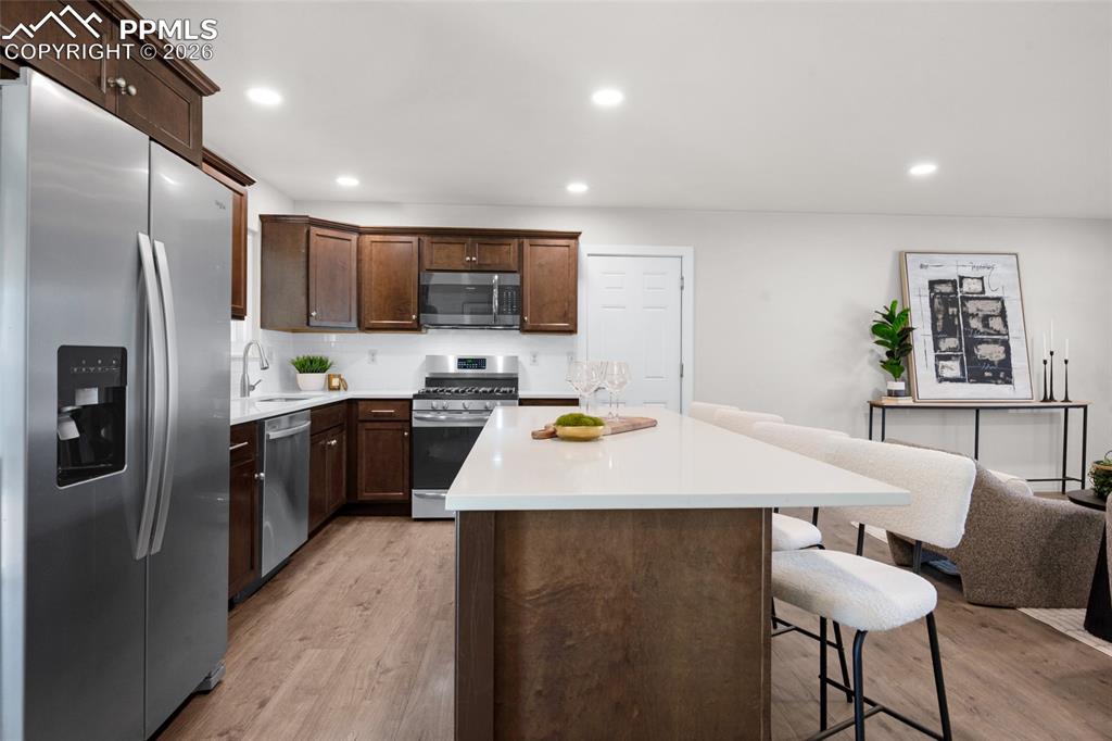 Image 10 of 37: Kitchen