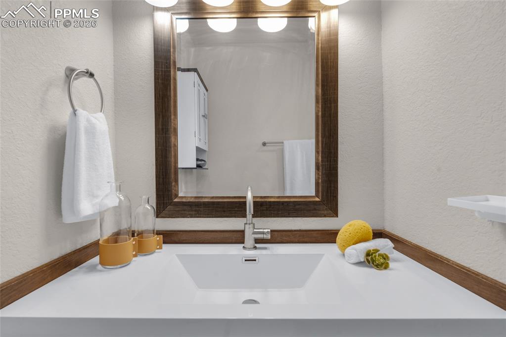 Image 23 of 37: Virtually staged