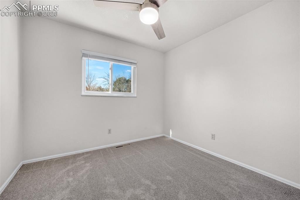 Image 27 of 37: Master Bathroom