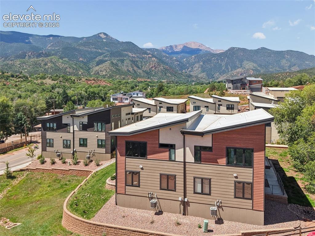 Image 2 of 50: Wake Up to Pikes Peak