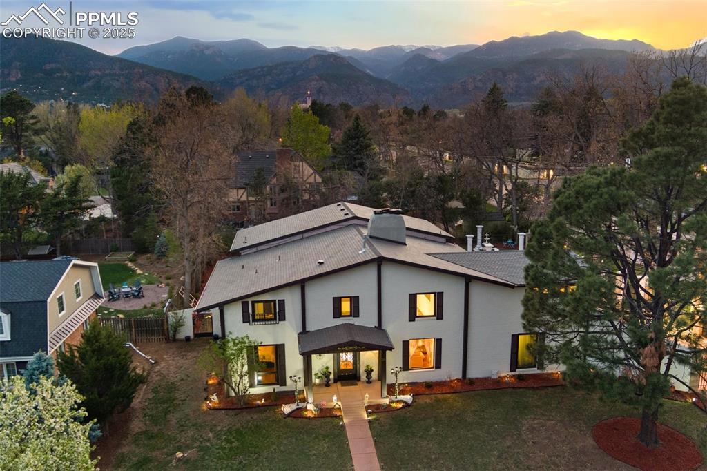 Image 49 of 50: Back of Structure