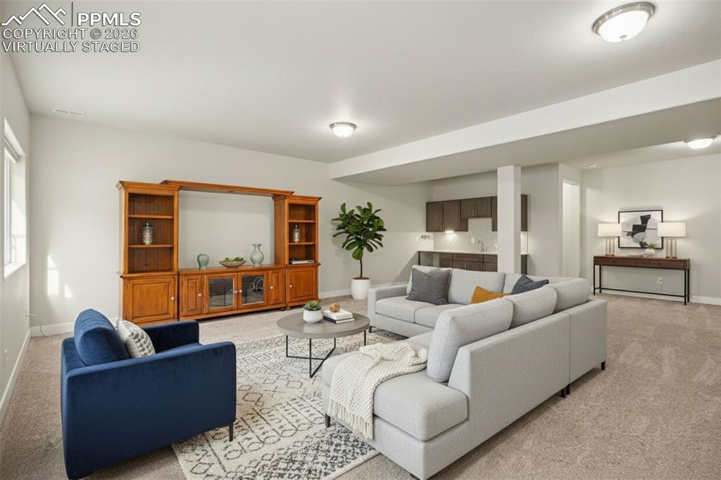 Image 26 of 37: ***Virtually staged image***