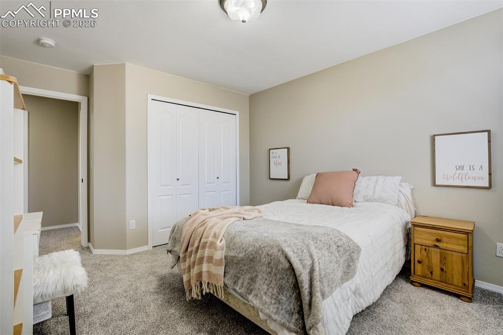 Image 37 of 49: Bedroom