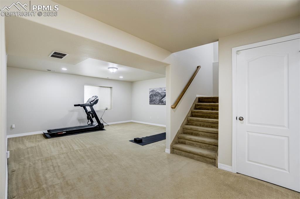 Image 40 of 49: Family Room