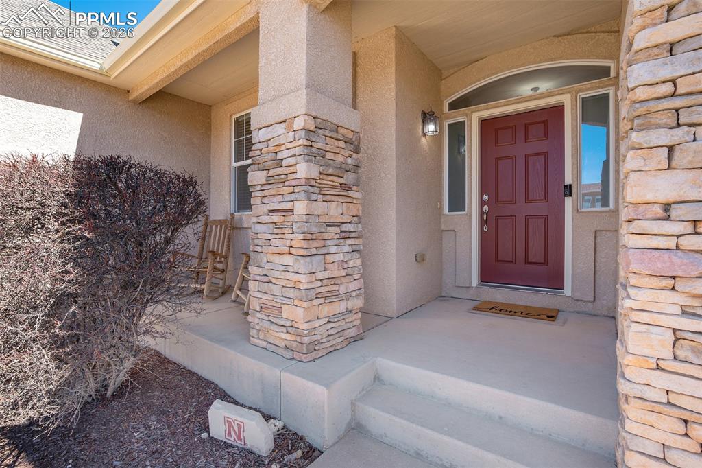 Image 9 of 49: Entry