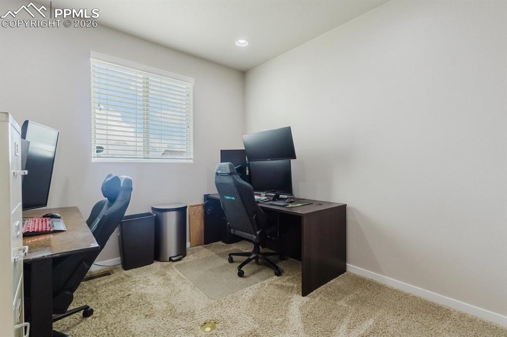 Image 7 of 37: Office