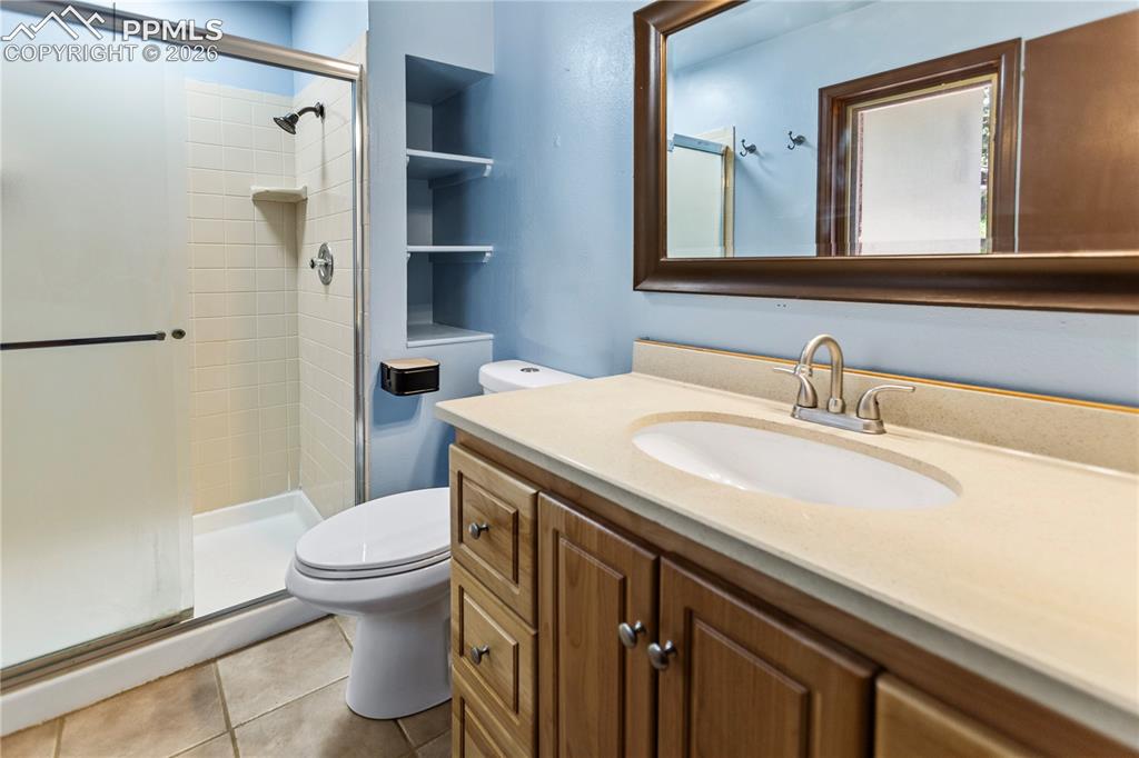 Image 11 of 34: Master Suite Bath