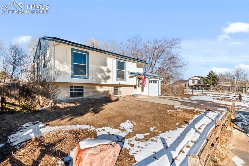 Image 37 of 41: Front of Structure