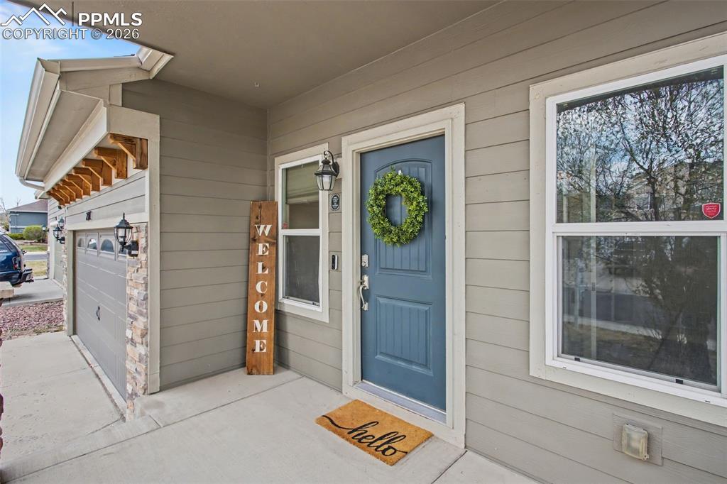 Image 5 of 47: Entry