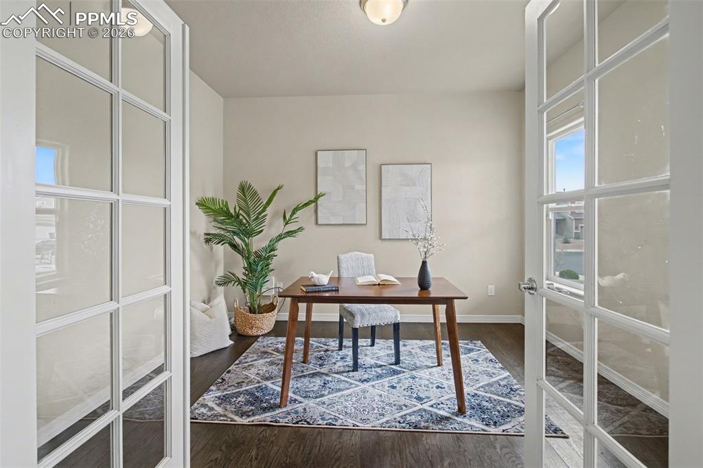 Image 7 of 47: Office