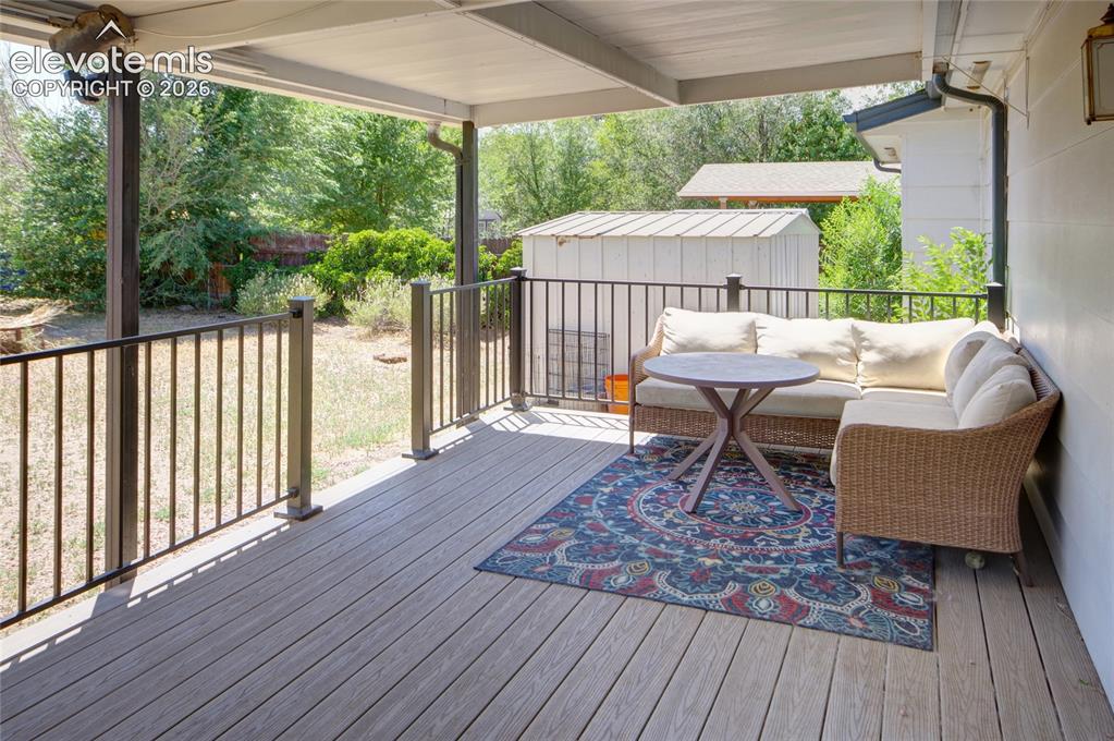Image 20 of 26: Trex deck