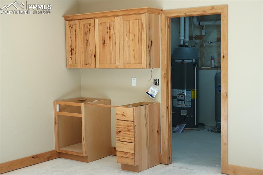 Image 15 of 21: Bathroom