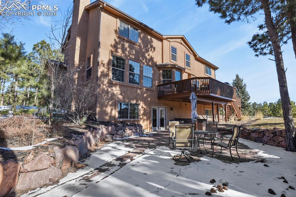 Image 44 of 50: Back of Structure