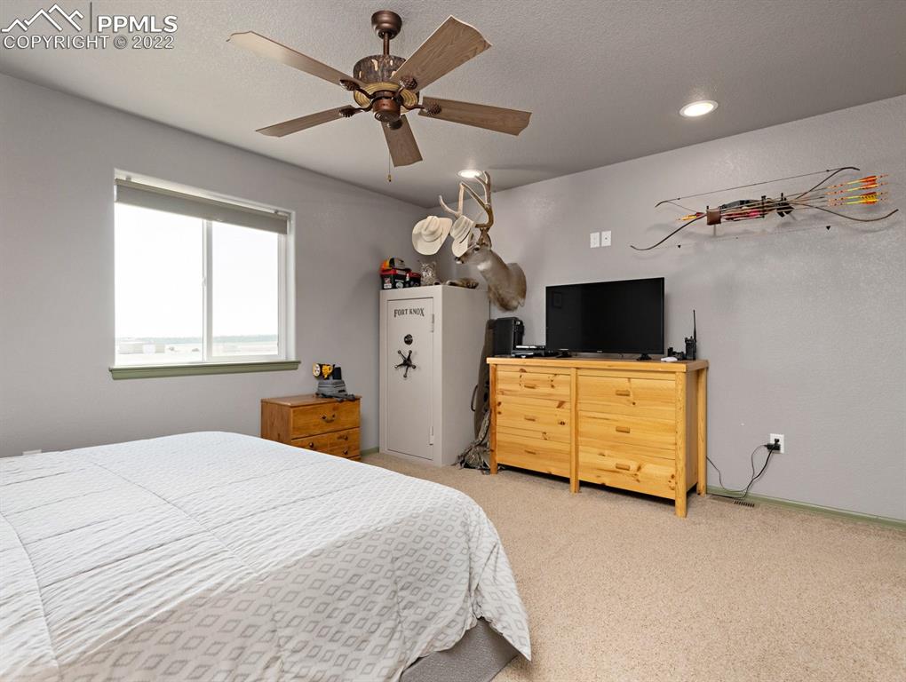Listing 3318533, Image 12 of 43