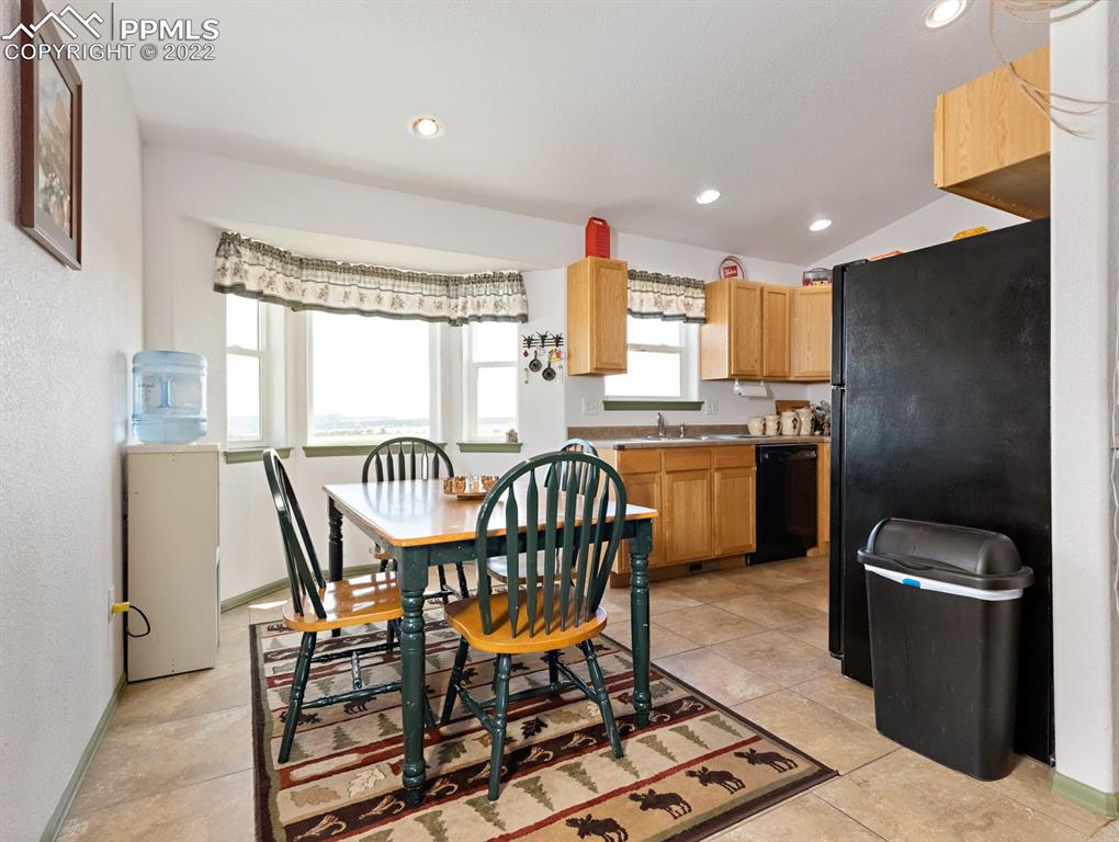 Listing 3318533, Image 8 of 43