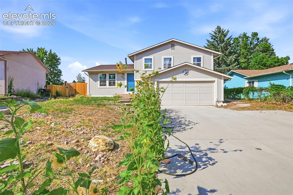 Image 2 of 34: Front of Structure