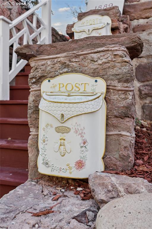 Image 3 of 45: 2 flats + opportunity for owner