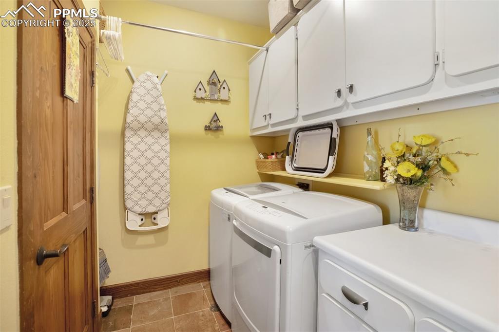 Image 13 of 50: Main house laundry