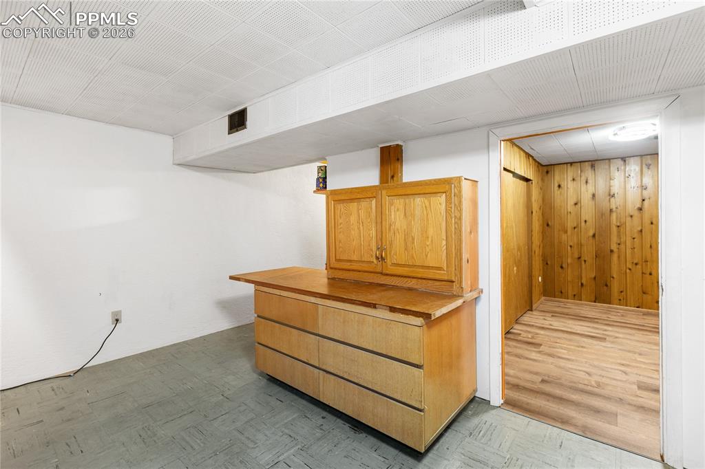 Image 24 of 33: Storage Room