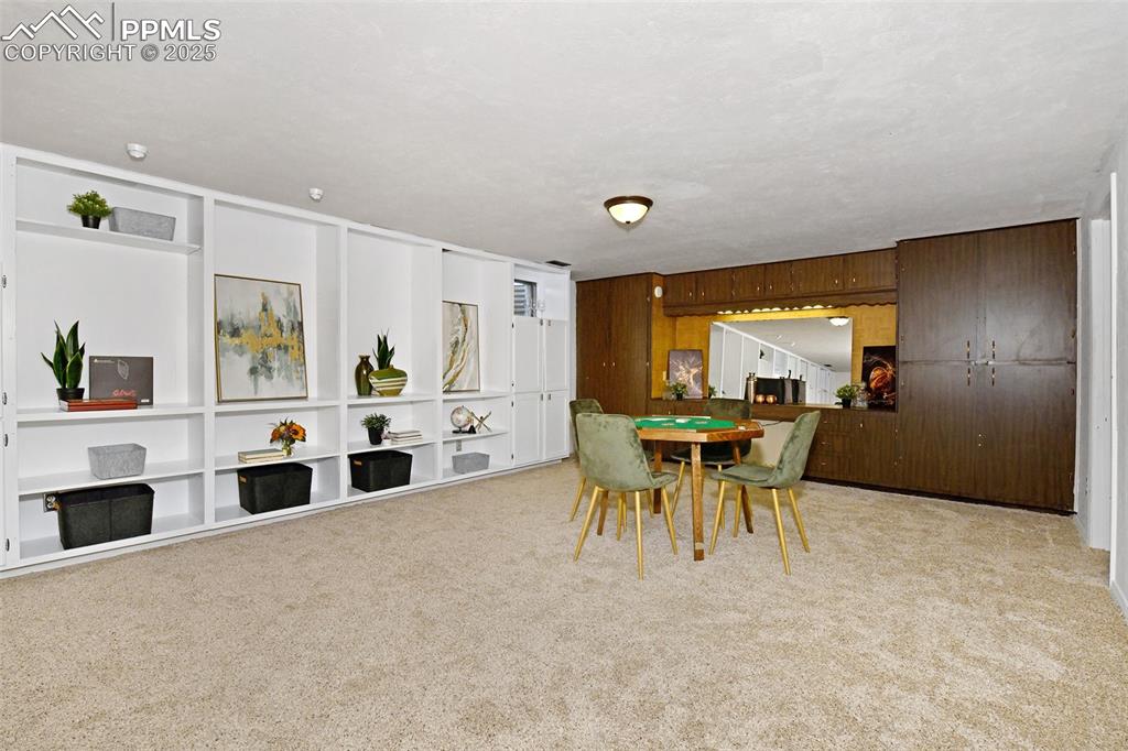 Image 25 of 35: This would also make a great spot for a home gym!