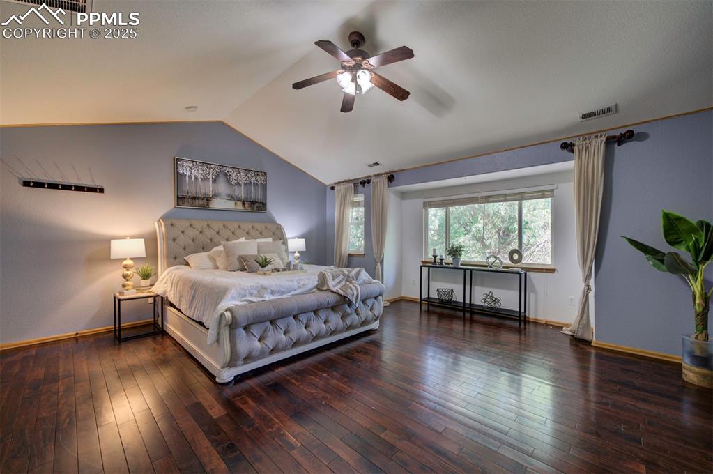 Image 24 of 48: Master Bedroom