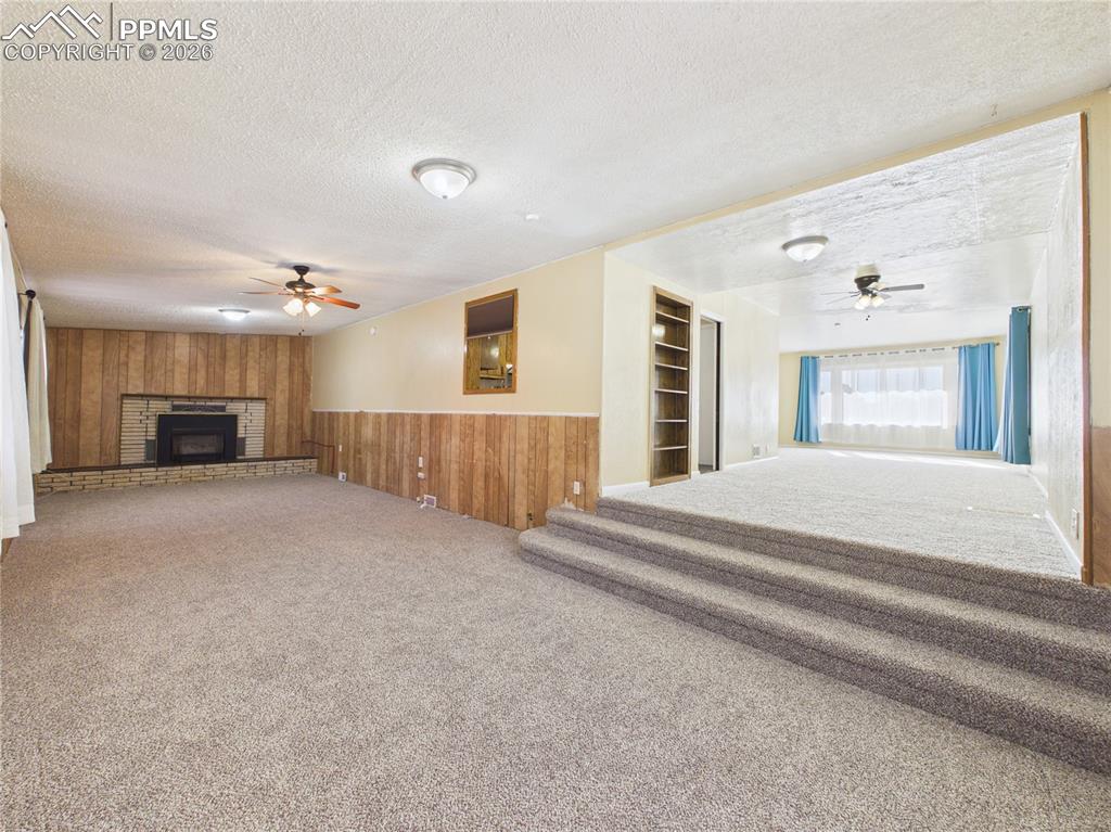 Image 8 of 39: Living Room