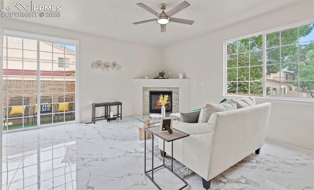 Image 7 of 23: Living Room