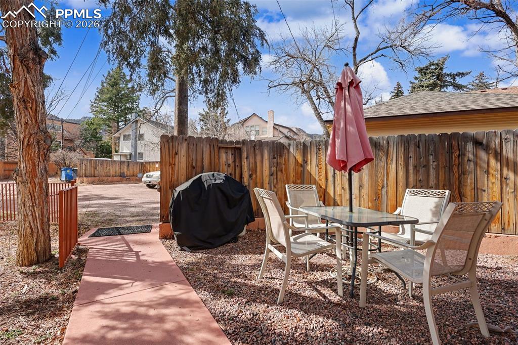 Image 27 of 29: Patio