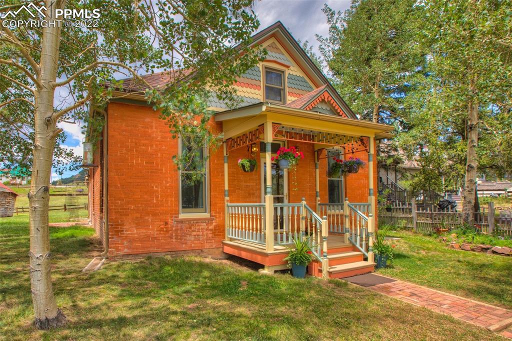 Listing 3327825, Image 2 of 39