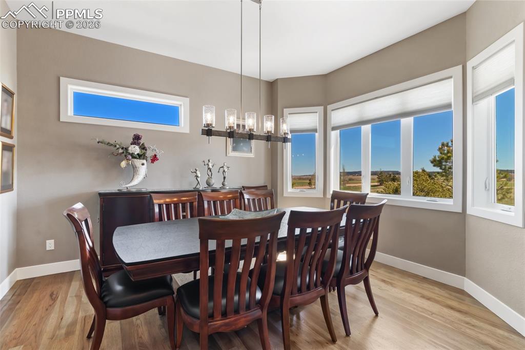 Image 8 of 49: Dining Room