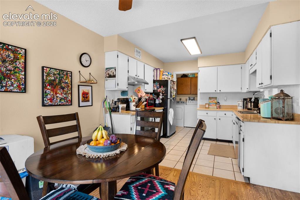 Image 16 of 28: Dining Area