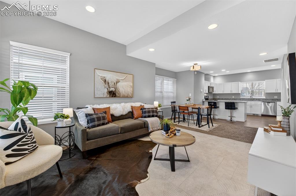 Image 7 of 46: Family Room