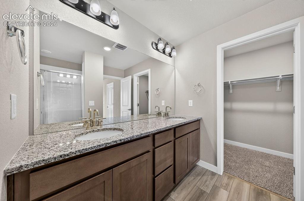 Image 34 of 41: Master Bathroom