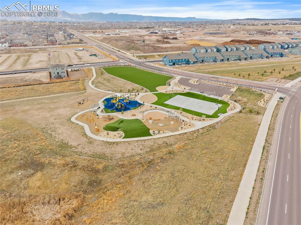 Image 41 of 42: No Description Available