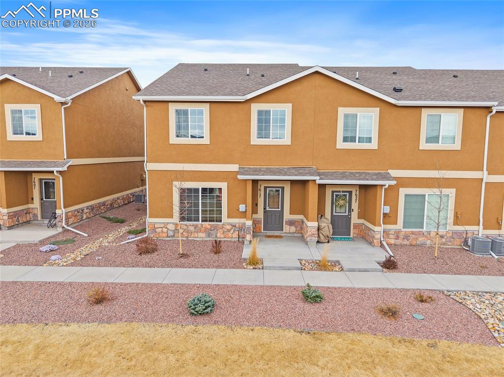 Image 42 of 42: No Description Available