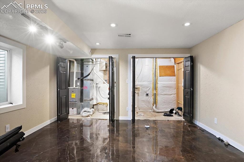 Image 20 of 28: Other