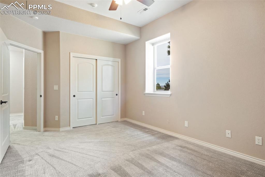 Image 42 of 50: Bathroom