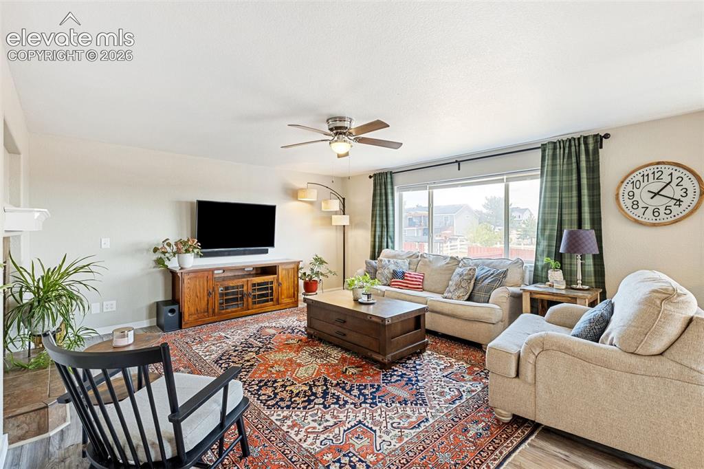 Image 10 of 29: Living Room