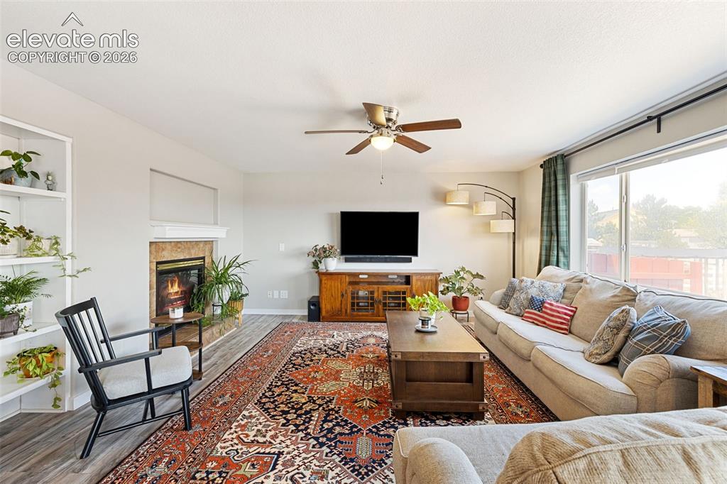 Image 11 of 29: Living Room