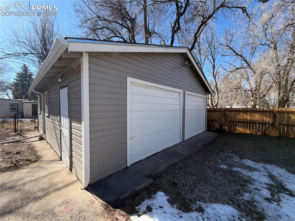 Image 13 of 14: Other