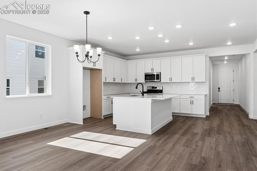 Image 7 of 22: No Description Available