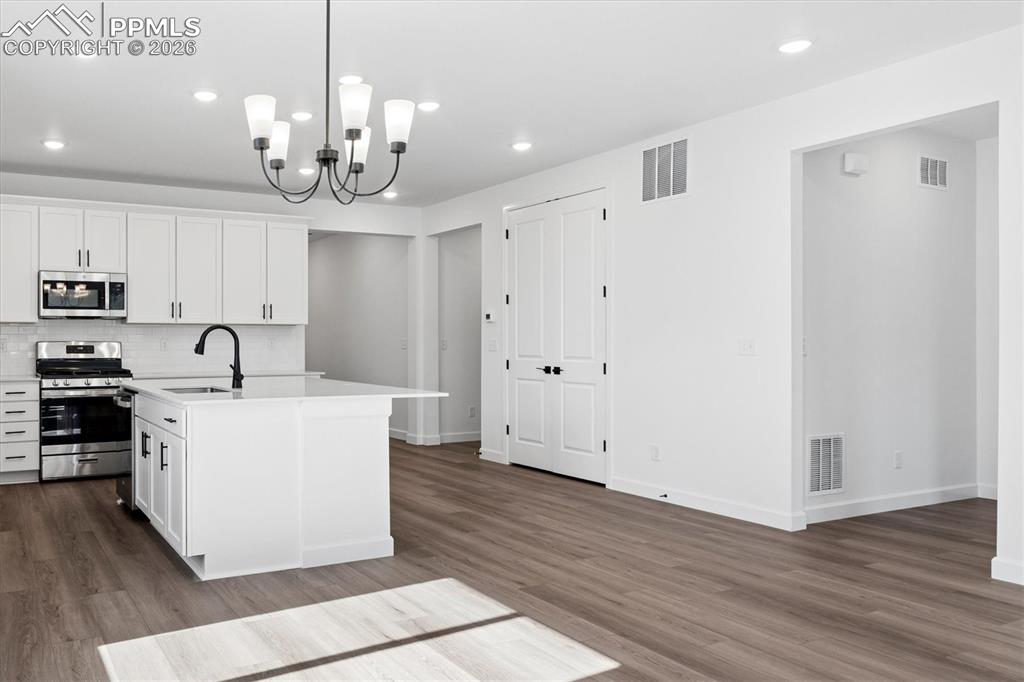 Image 8 of 22: No Description Available