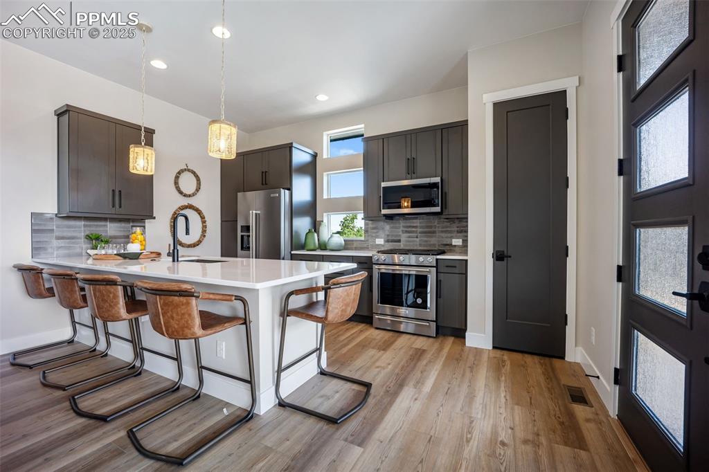 Image 44 of 50: Casita kitchen