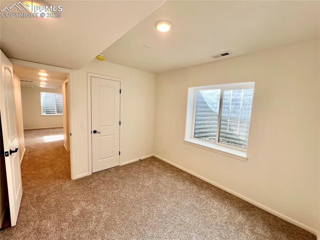 Image 36 of 45: Fourth Bedroom