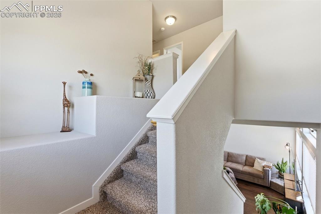 Image 26 of 50: Stairs