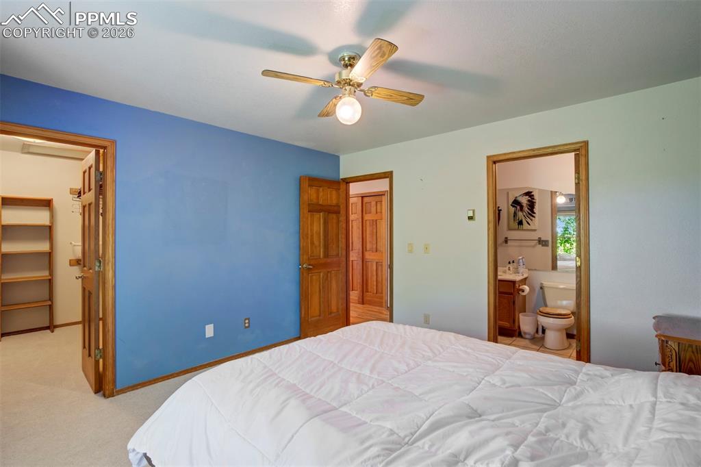 Image 28 of 49: Bedroom