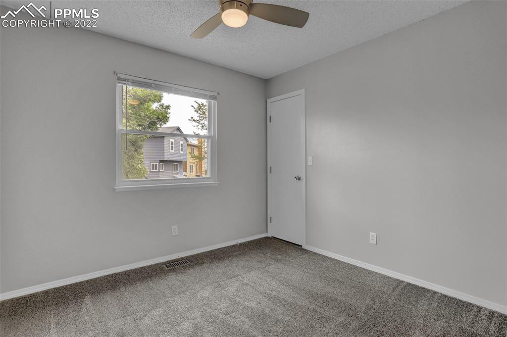Listing 3347020, Image 9 of 20