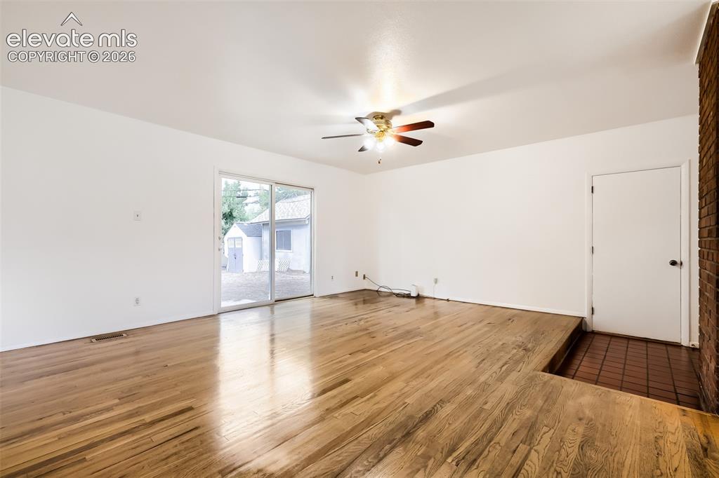 Image 2 of 13: Living Room