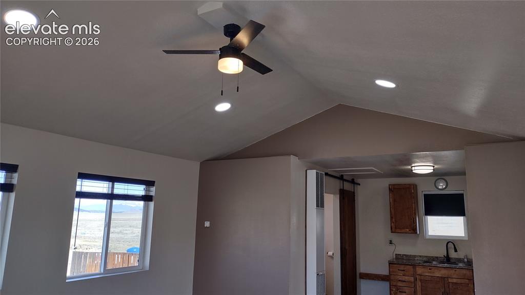 Image 19 of 41: Living Room